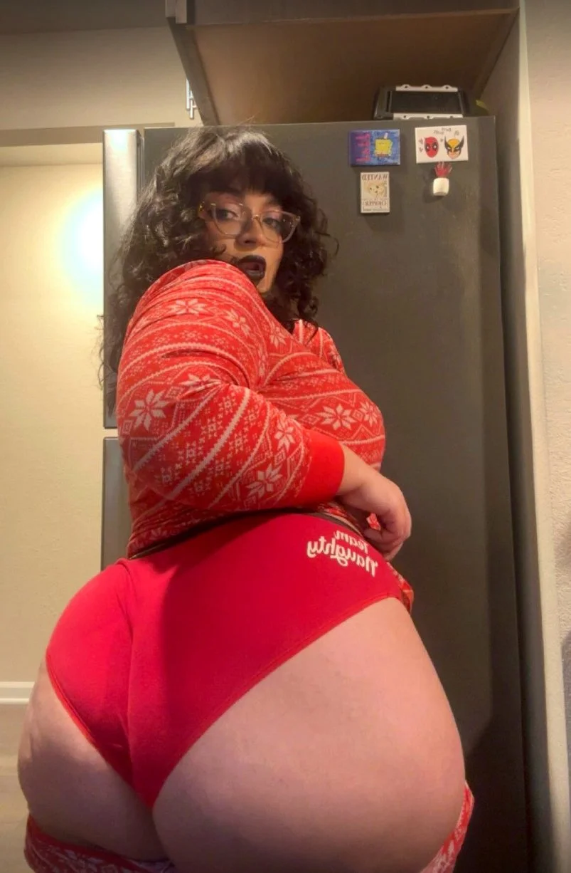Super Thick Latina With Huge Ass Will Make You Cum main image
