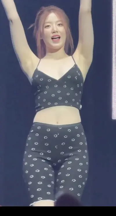 (G)-IDLE Shuhua Transparency Filter cover image