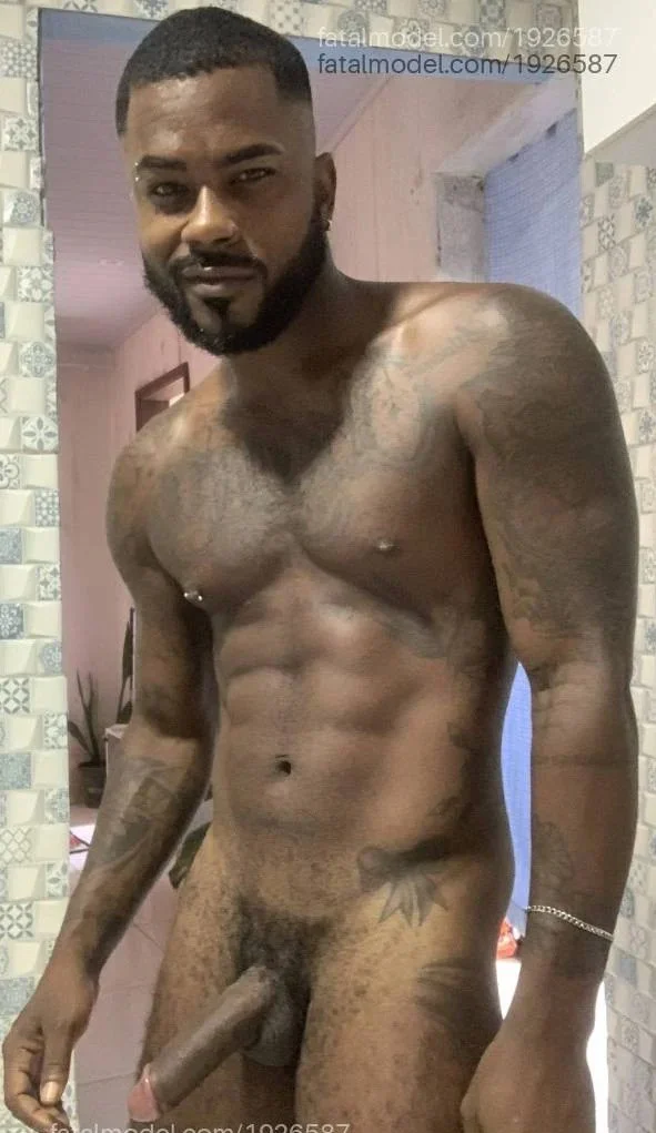 Black Gay Top image 1