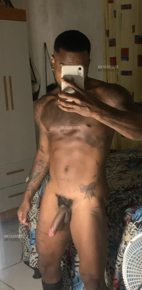 Black Gay Top image 5
