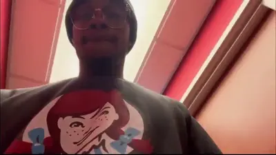 Wendy's employees fuck on their break 😮😍 cover image