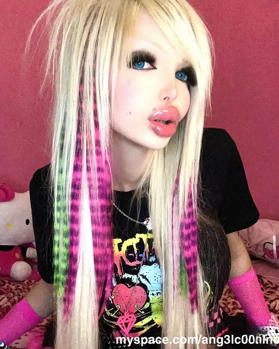 Scene Girl Bimbo 2 image 22