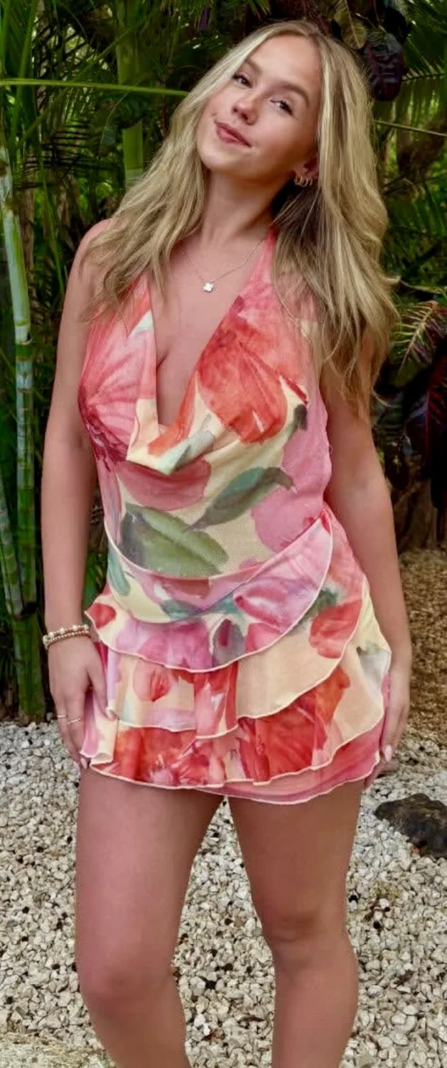 ELYSSA’s Bum is Unbelievable image 8