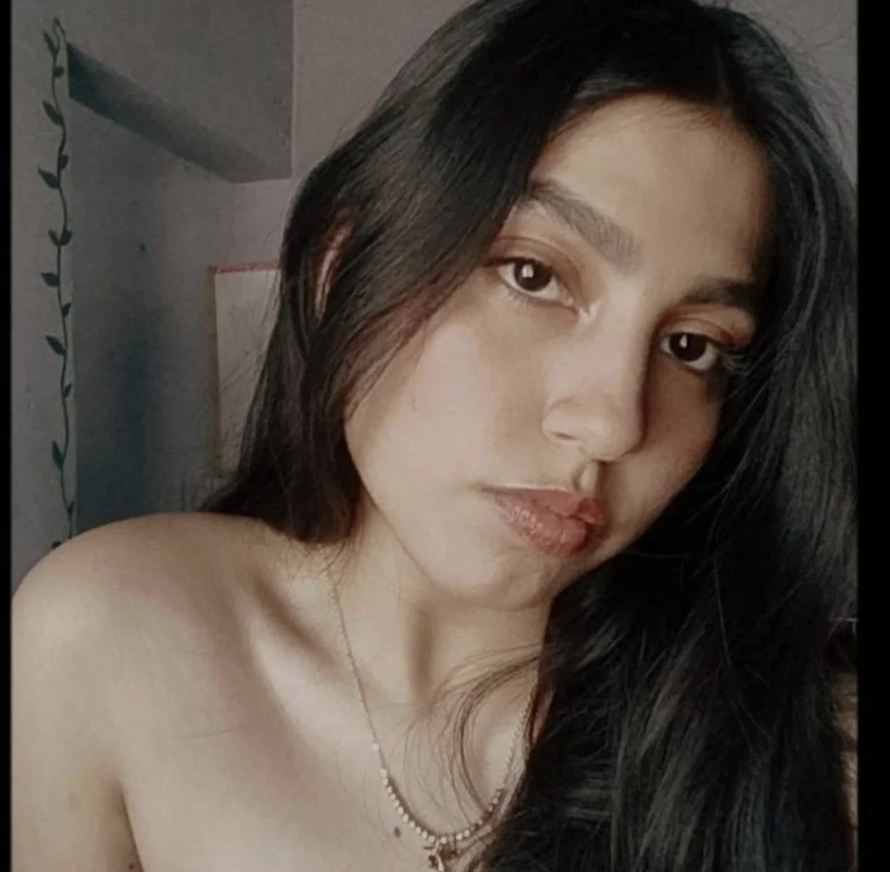 Más de la puta bonita Paola image 2