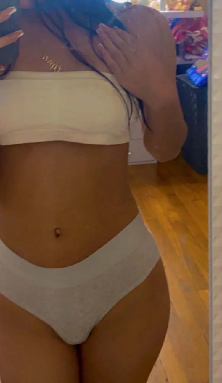 My petite ex image 3