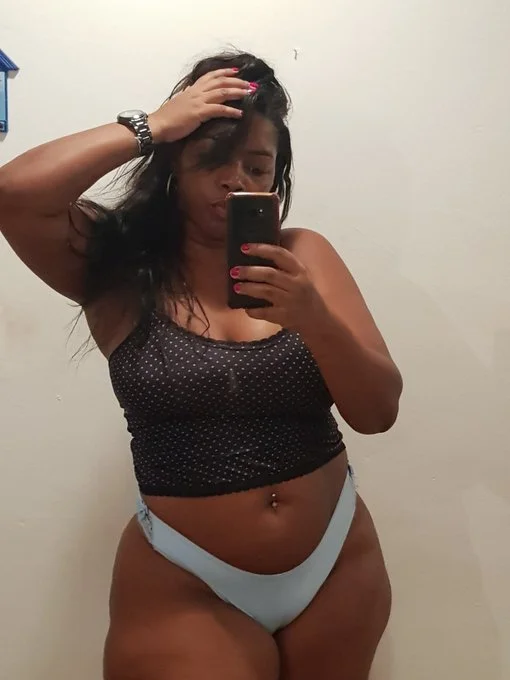 Patrícia Oliveira Sexy image 45