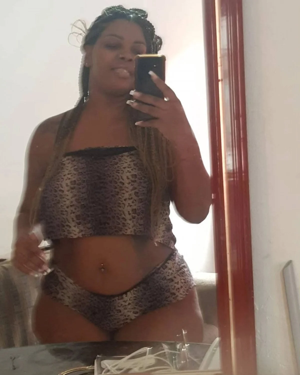 Patrícia Oliveira Sexy image 50