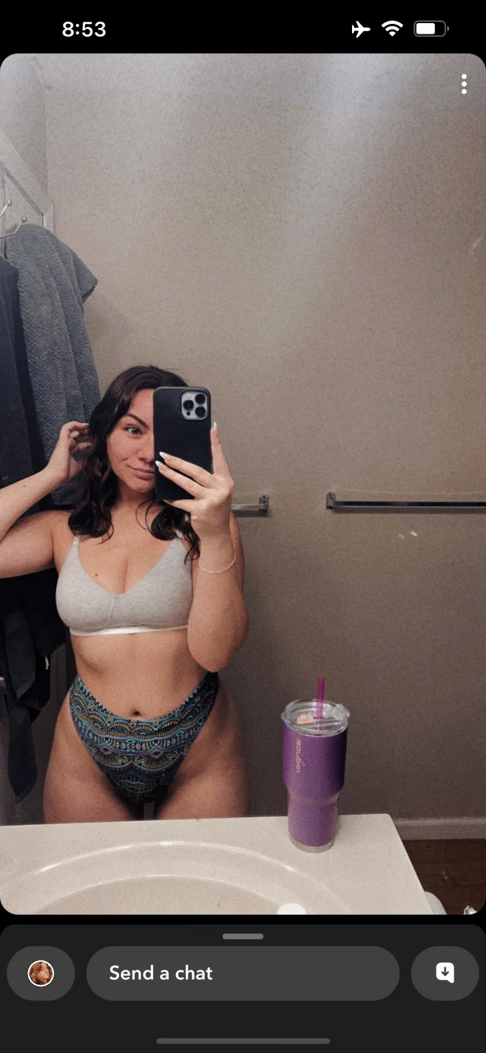 Tits bouncing- college girl image 4
