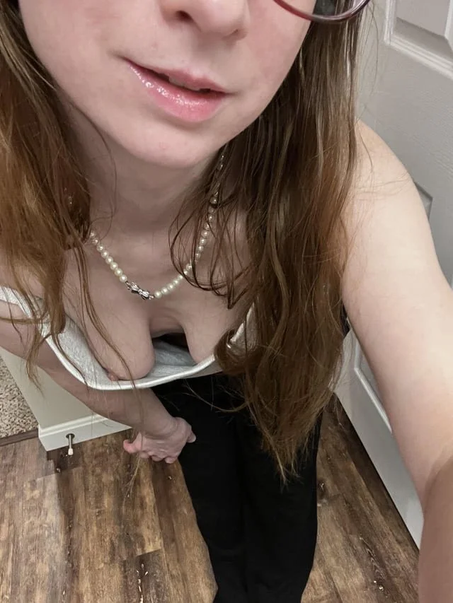 Slut wife and mother loves showing off image 6