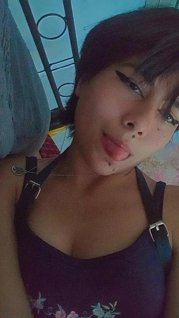 Cabello corto💜✨ image 5