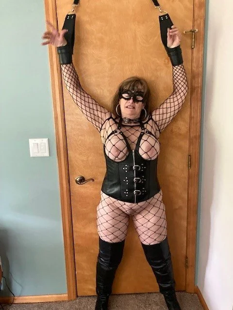 Slut wife Nancy - slut from Minnesota image 2