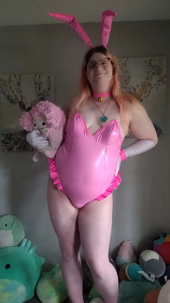 LavendulaHaze's 2025 Easter/4-20 Bunny Girl image 4