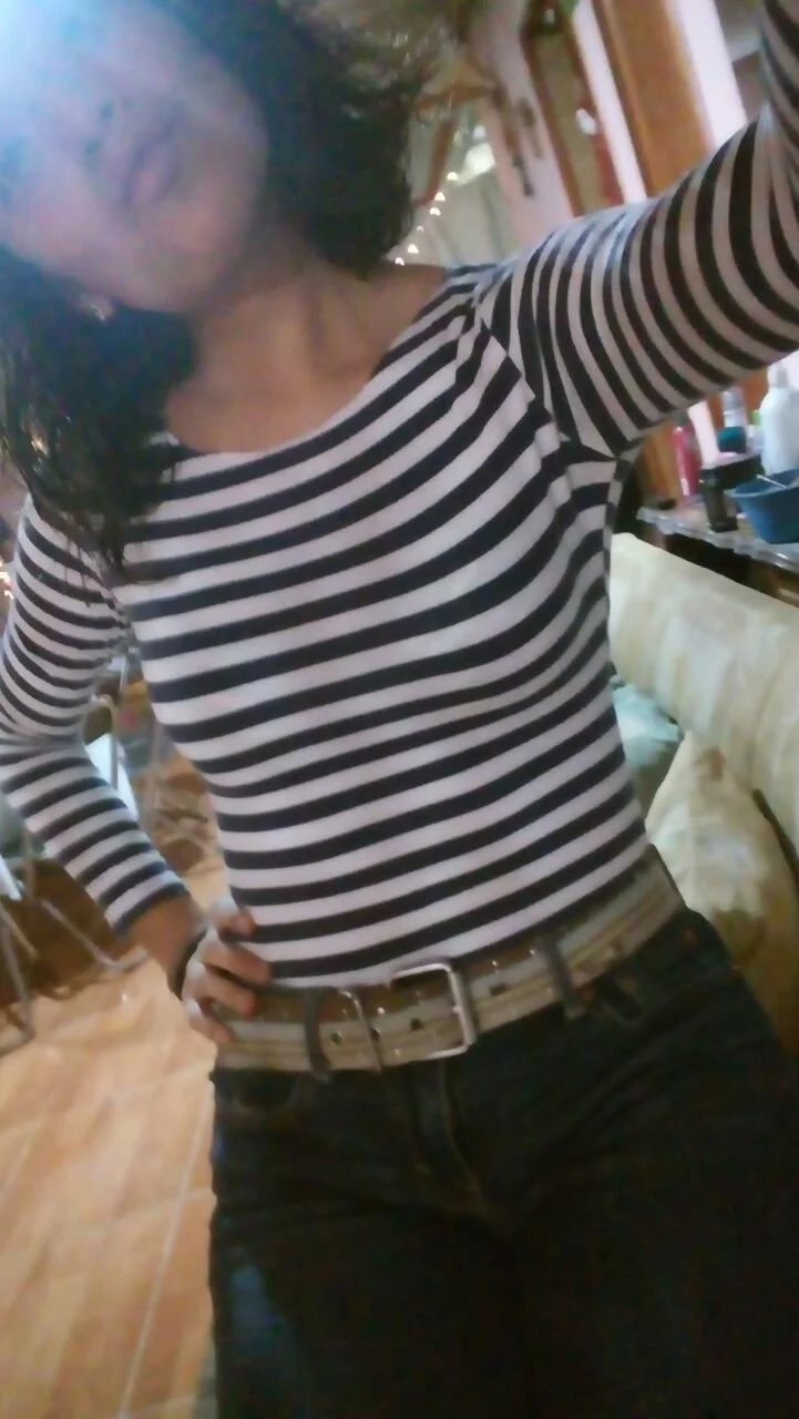 Mi prima es una putipobre image 24