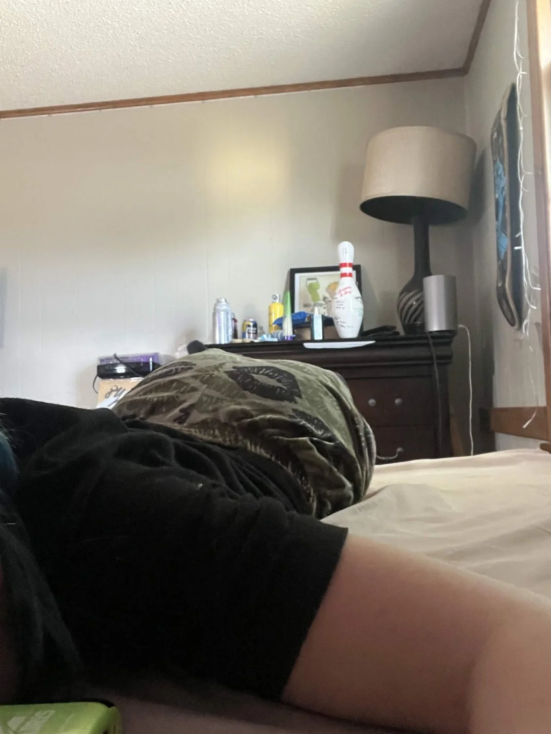 Bella 19 image 3