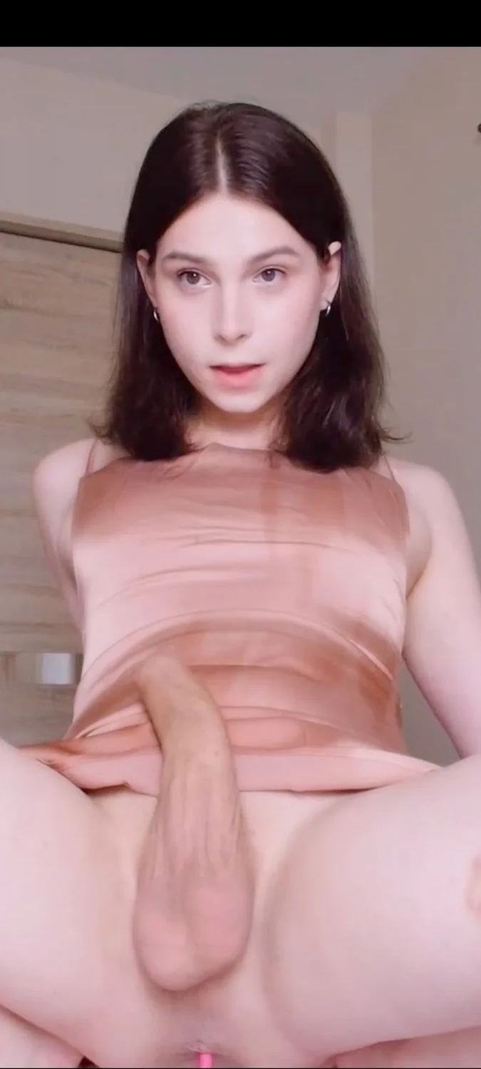 Ericaglam beautifull ts image 22