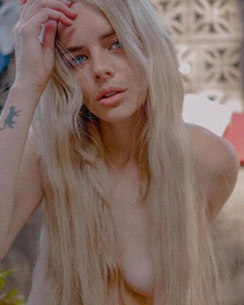 Samara Weaving Is Gonna Make Me Explode! - DM to Jerk to Her image 13