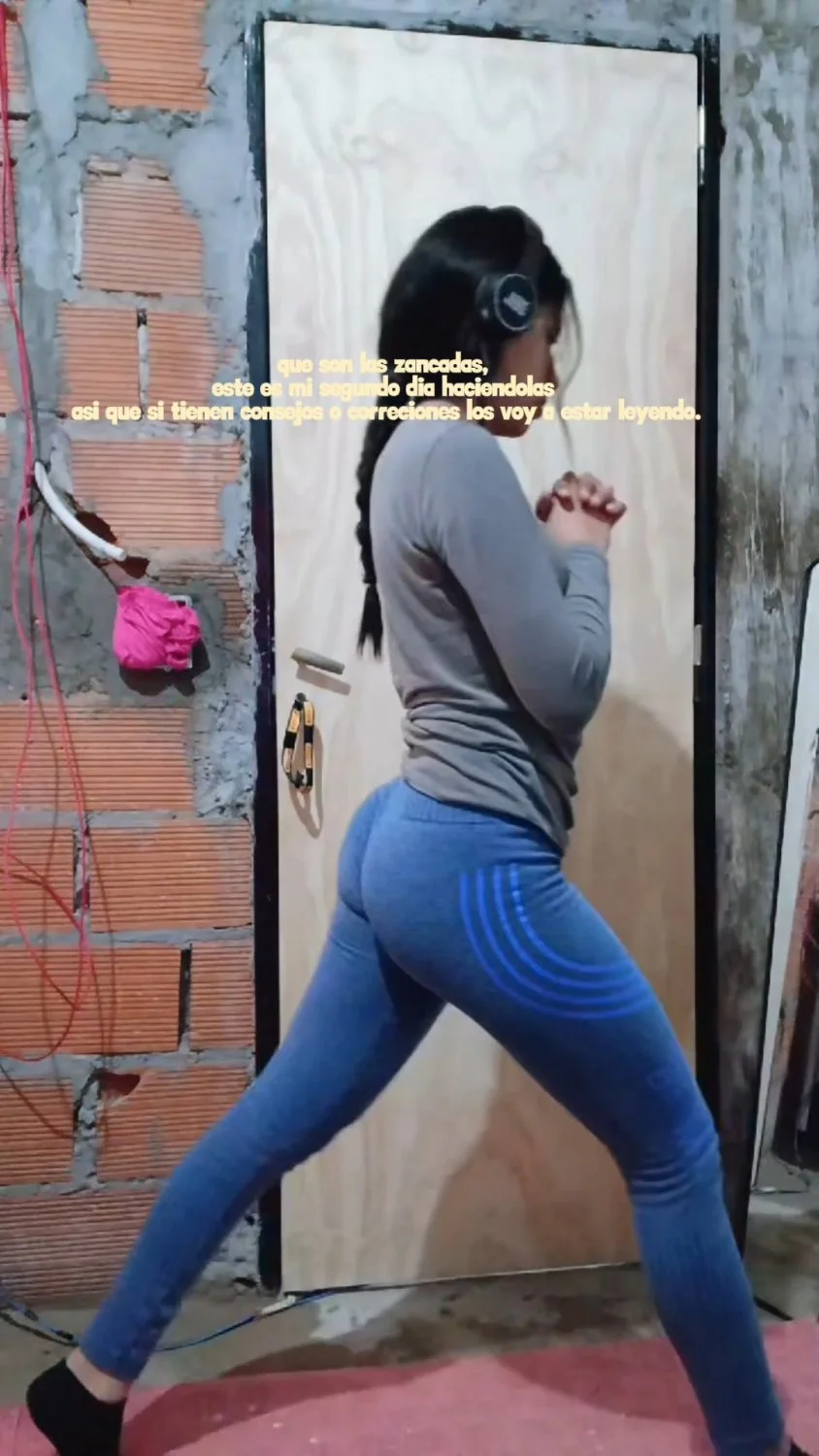 Se merece su paja esta zorra ustedes que dicen? image 1