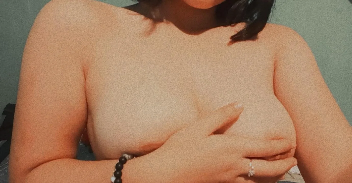 Méxicana de buen culo que se llama Ana Paula 21 años esta zorra es adicta a chupar verga image 18