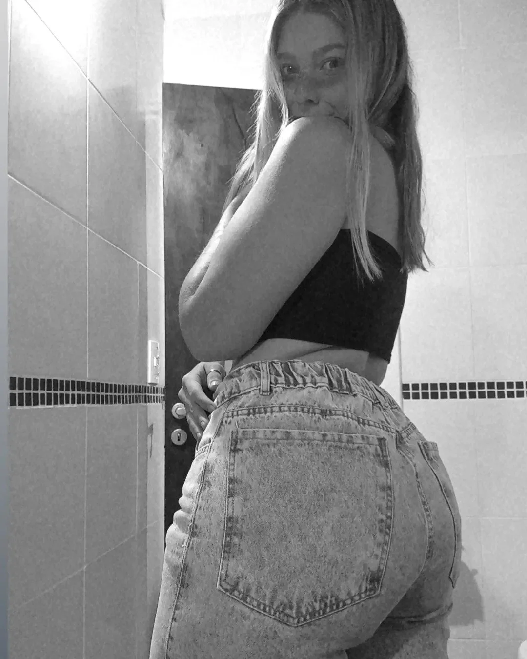 Rubiesita Hermosa Culito Gordo image 18