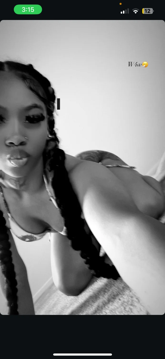 Lightskin Memphis thot dm for her vids main image