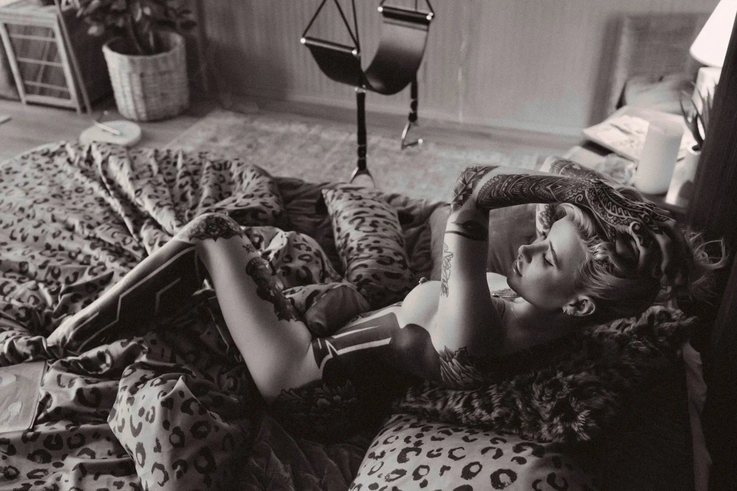 Boudoir image 24