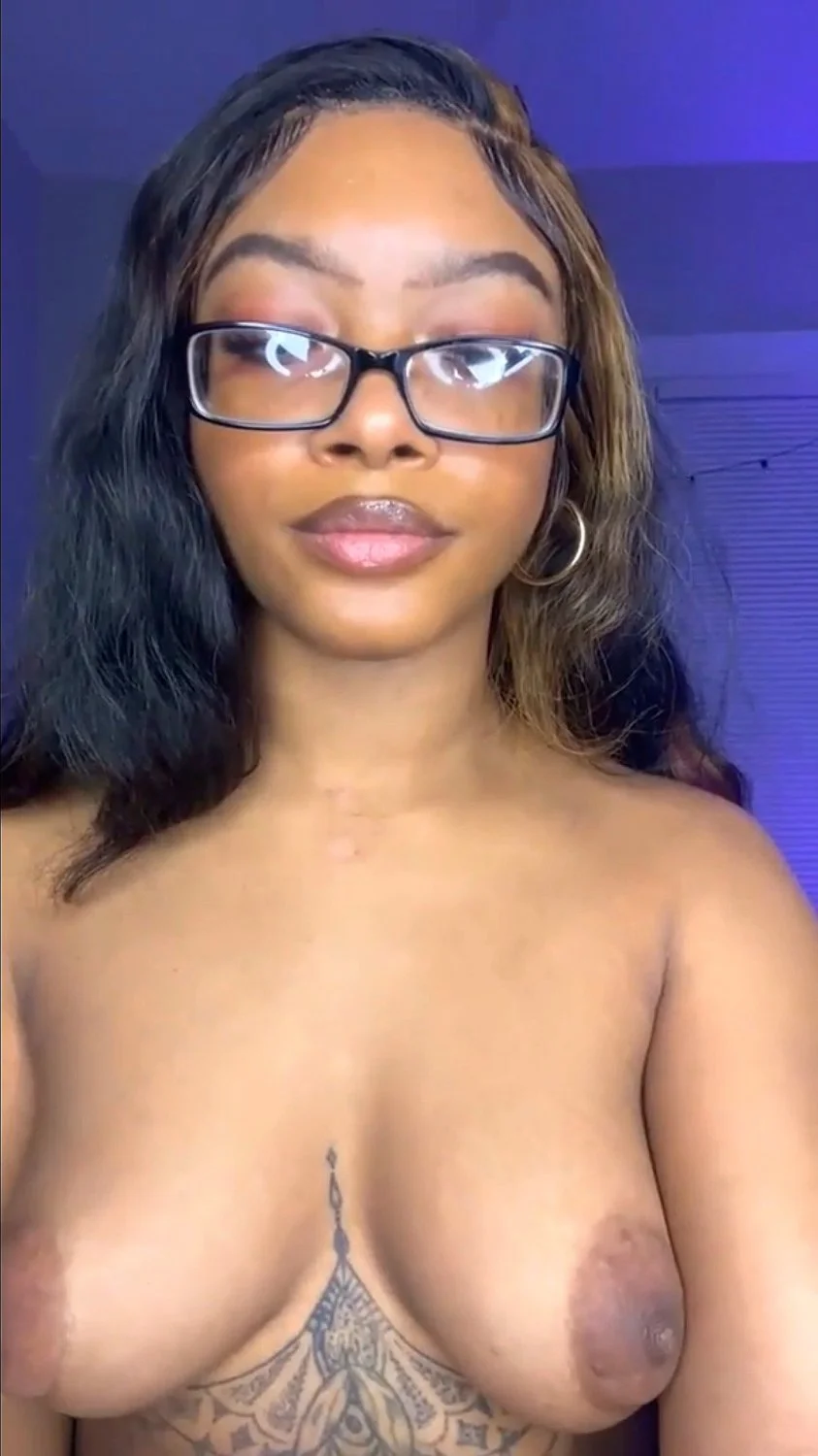Big Pussy Light Skin Gets Fucked N Creampied image 1