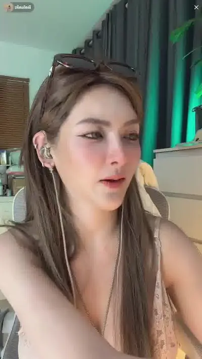 tiktok live thai cover image