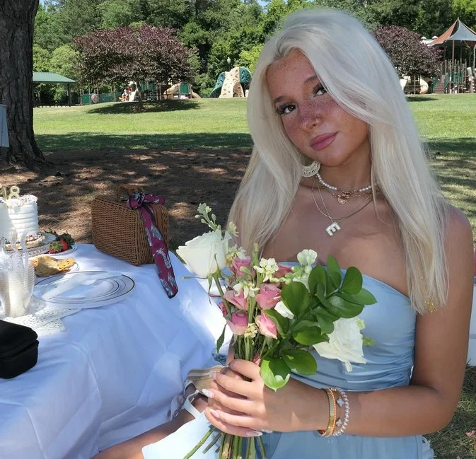 BBC Cuties 40 image 3