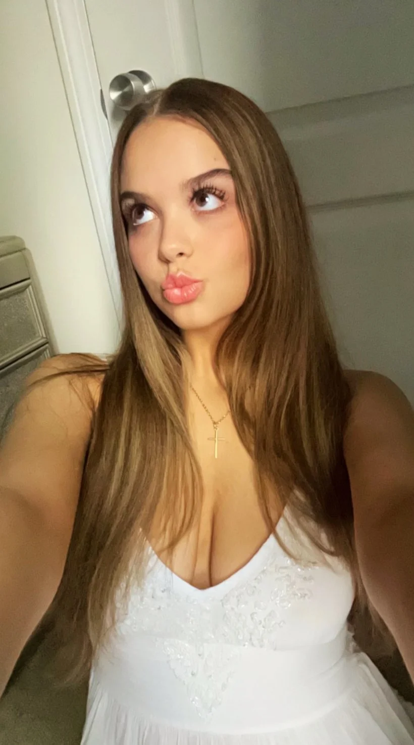 IRL Teen Bop Ava image 3