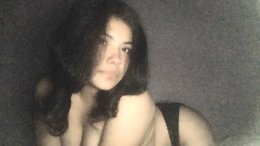 Amateur Spanish Redditor leaked. Send tribs in DMs. She wants to see image 6