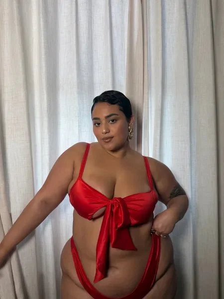 Thick redbone image 13