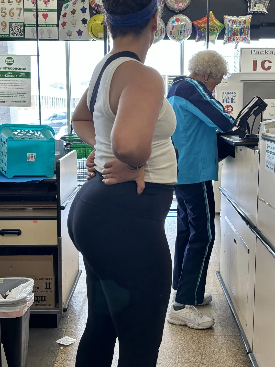 Black leggings image 13