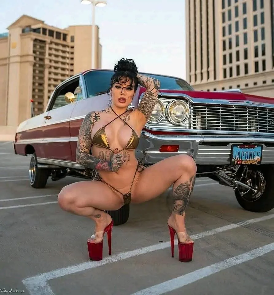 Chicas autos image 17