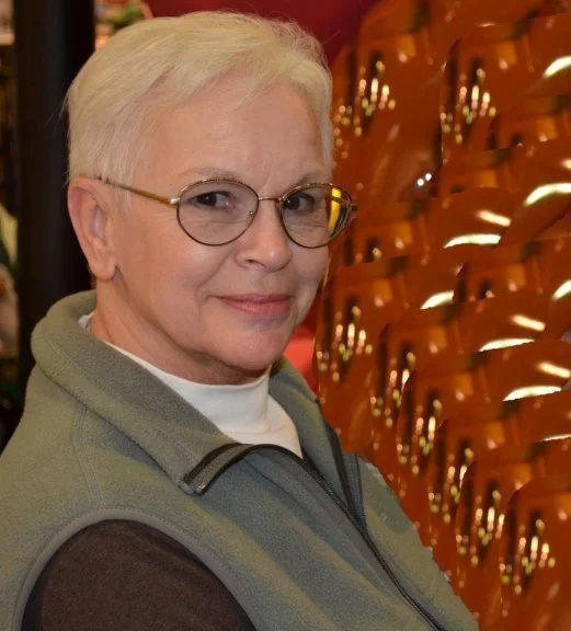 American gilf Jeanne image 11