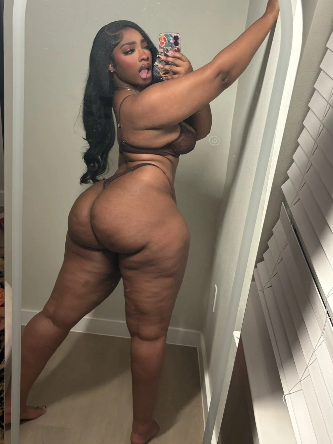 All natural black queen image 9