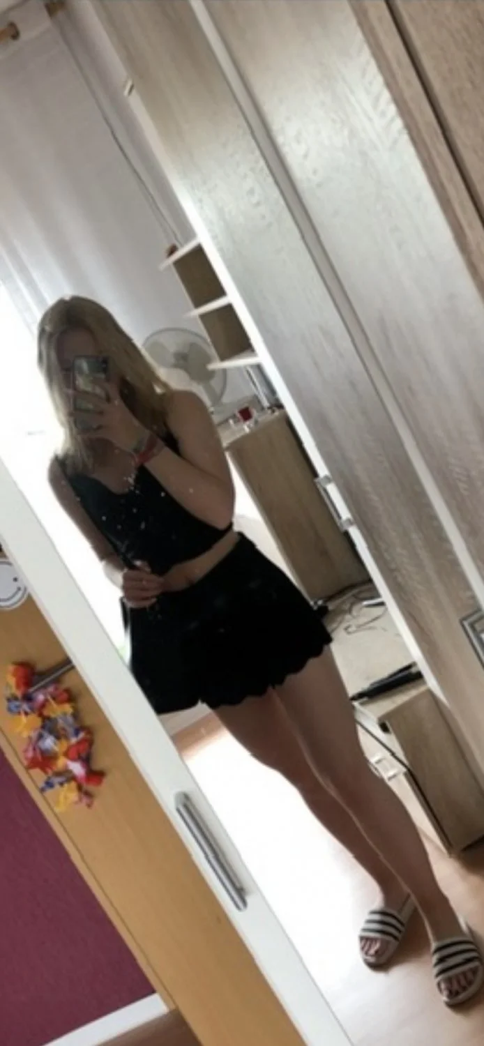 I‘m addicted to my sister (German) image 3