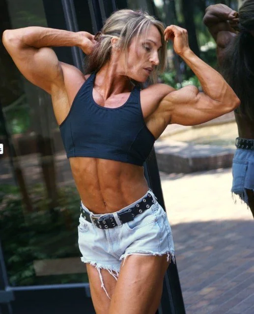 Swedish Bicep Goddess image 7