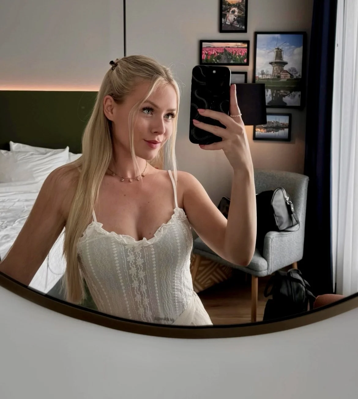 Deutsche schlampe / German slut Celine main image