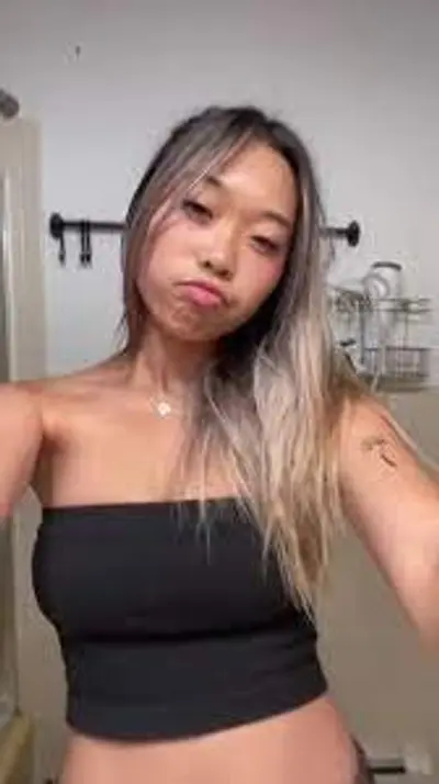 College ABG Slut Sells Her Nudes cover image