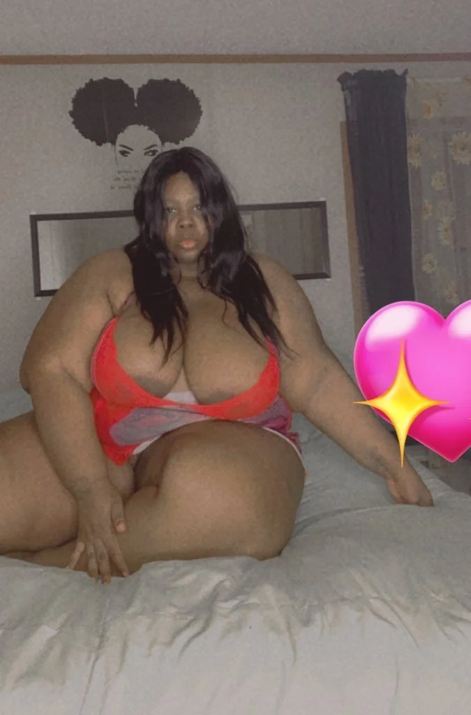 GblTYp8XQAAI6Vd image 3