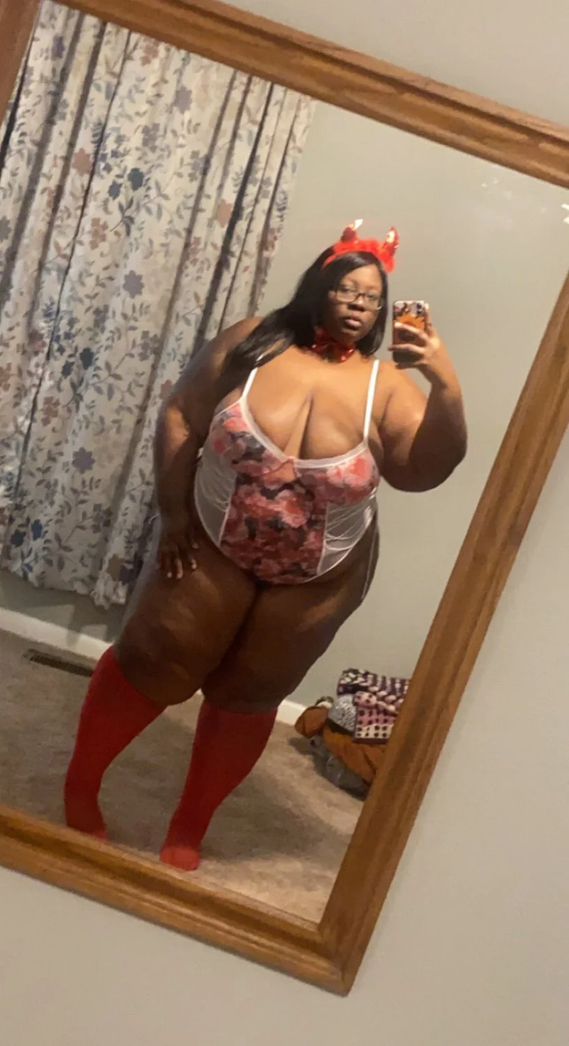 GblTYp8XQAAI6Vd image 6