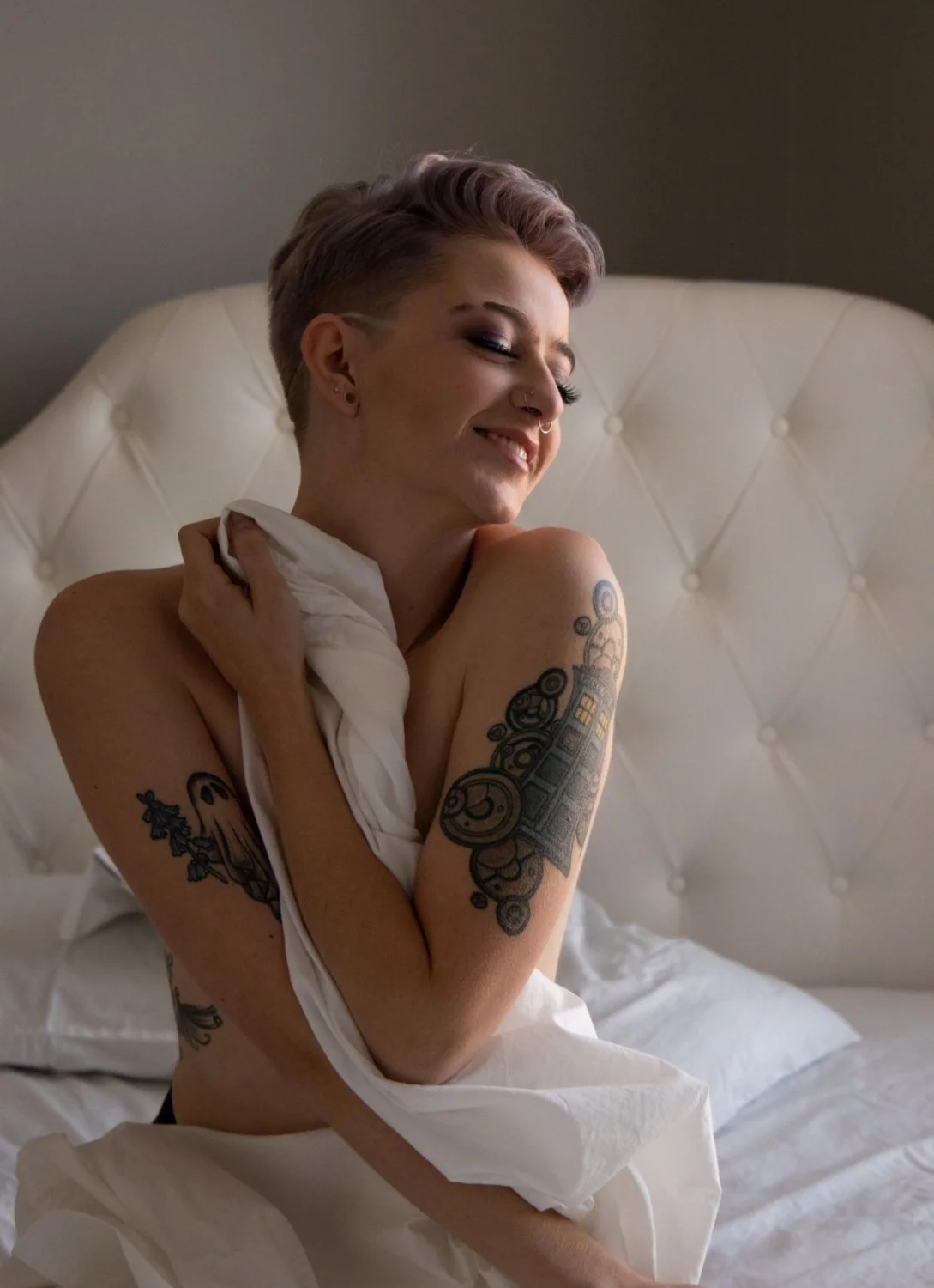 Liz Boudoir image 13