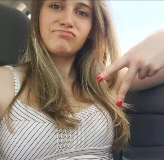 Dumb Ashley image 8