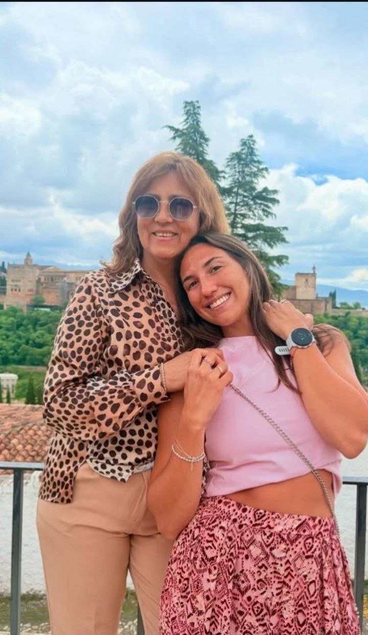 Que les parece la putita de Pao main image