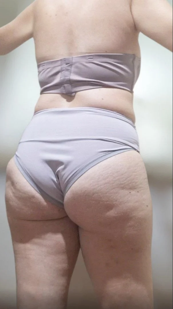 Mix de mulheres de cornos image 41