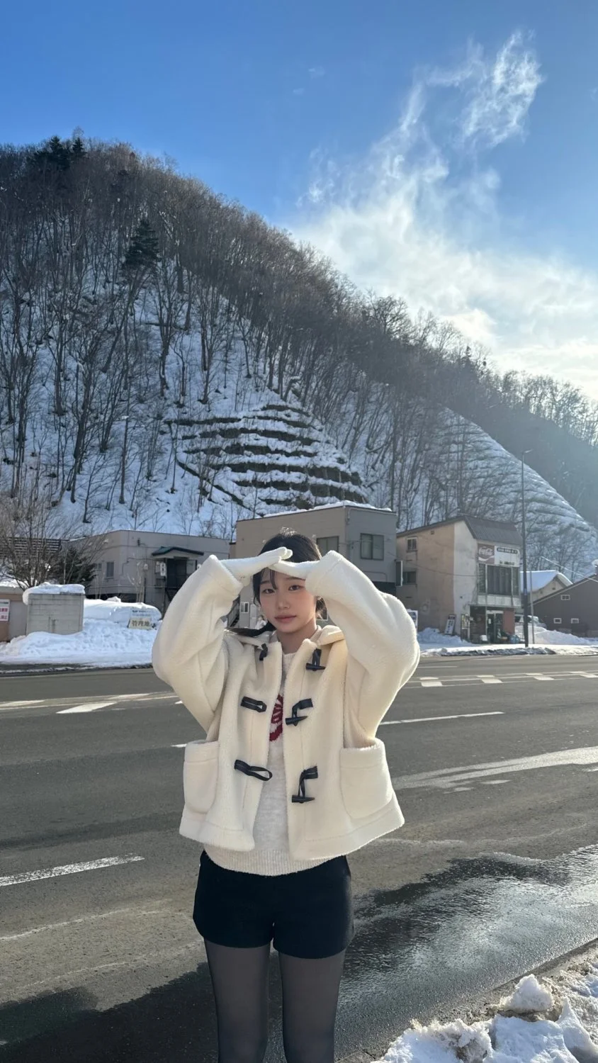 Korean slut 신영이 얼굴보지❤️ image 6