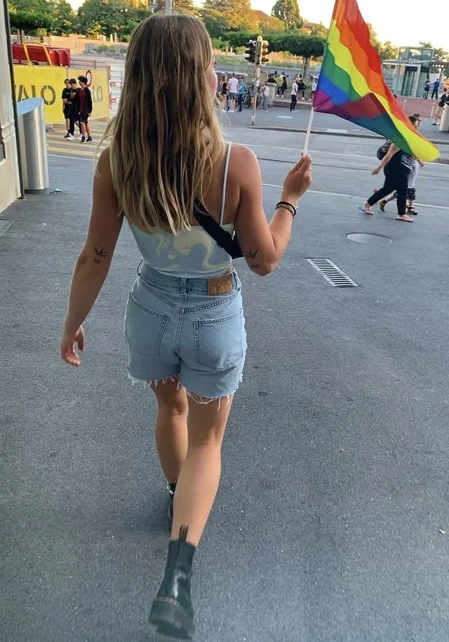 Submission 221: Users Bisexual Slutty Friend image 7