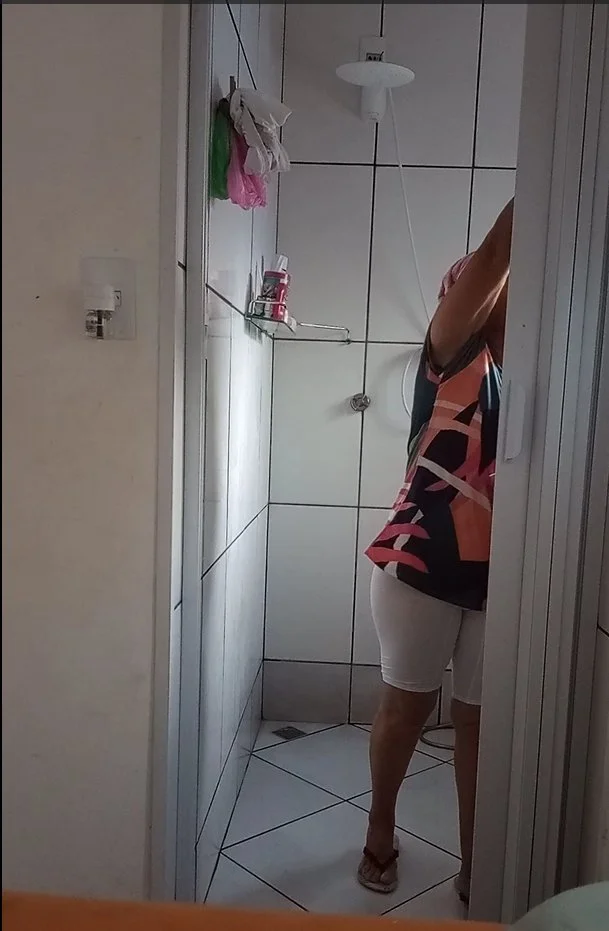 Neto espiou a vovó image 13
