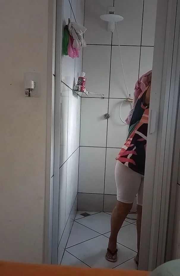 Neto espiou a vovó image 9