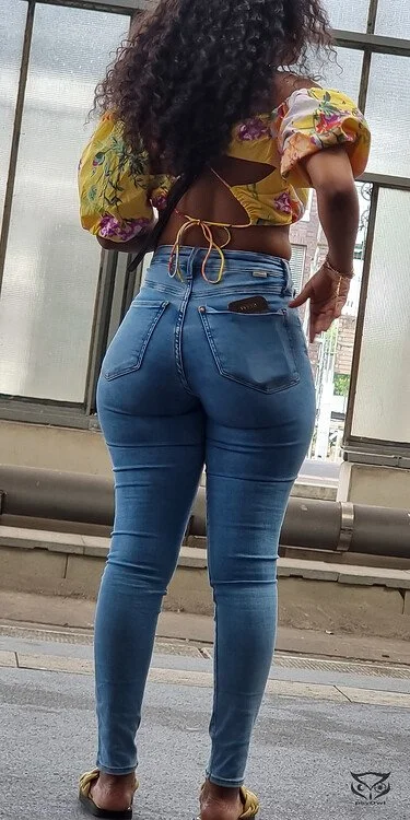 454 JEANS 🤯🍑 image 9
